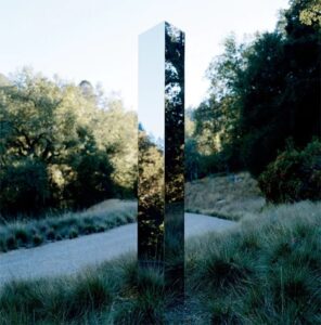 John McCracken’s piece titled Magic in 2008. Installation at Napa Valley, CA 2009.